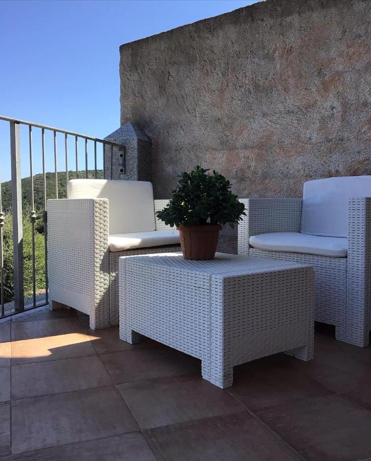 Agriturismo Lu Stabbiacciu アリエントゥ エクステリア 写真