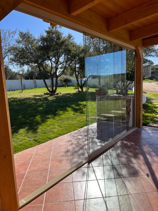 Agriturismo Lu Stabbiacciu アリエントゥ エクステリア 写真
